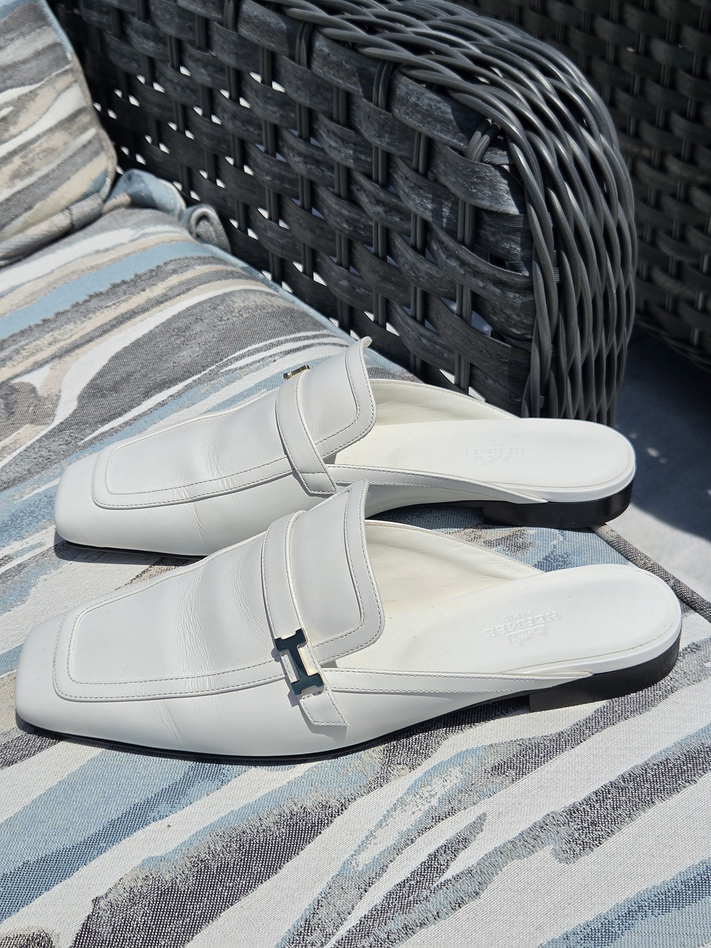 Hermes Womens White Leather Slip-On Loafers